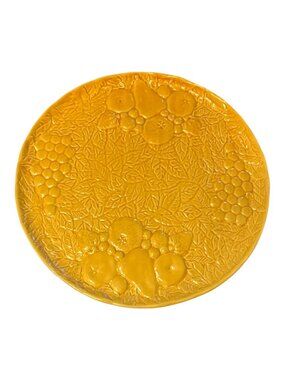 Fábricas Neto Gomes Majolica Fruit Charger Plate Yellow Portugal 13.5” Embossed